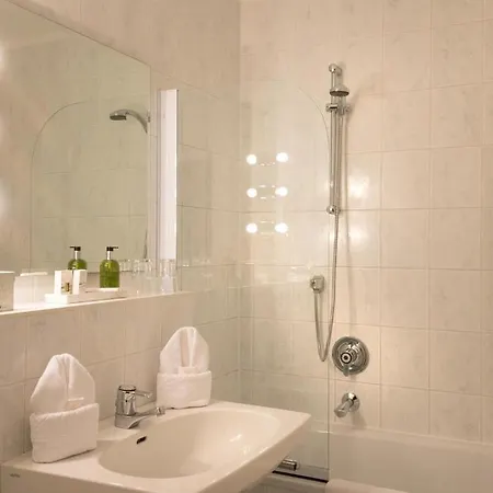 Dermuth Hotels - Hotel Dermuth Poertschach Hotel