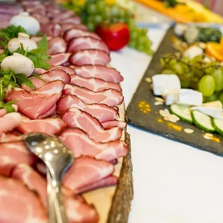 Dermuth Hotels - Hotel Dermuth Poertschach Hotel