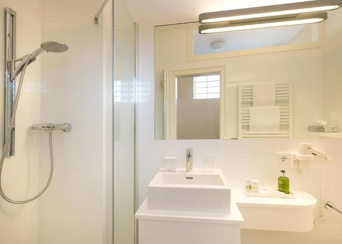 Hotel Dermuth Hotels - Hotel Dermuth Poertschach