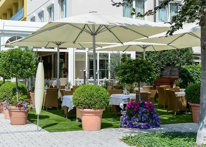 Dermuth Hotels - Hotel Dermuth Poertschach 4* Portschach am Woerthersee